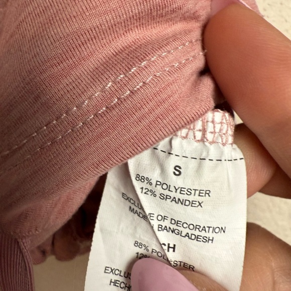 Apana Women Size Small pink athletic drawstring cropped 1/4 zip shirt - Picture 5 of 6